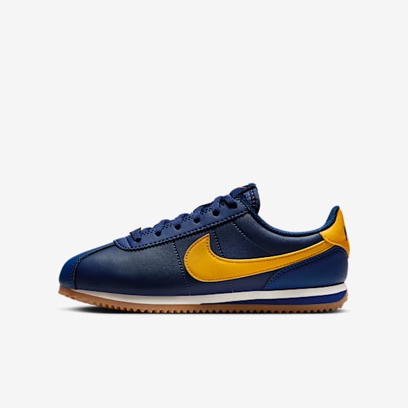 Boys Cortez Shoes. Nike PH